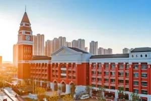 2025年武汉经开外国语学校小学部招生简章(招生计划+收费标准)