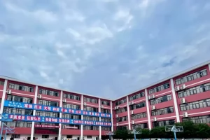 2025年南昌市正大学校高中部招生简章(招生计划+收费标准)