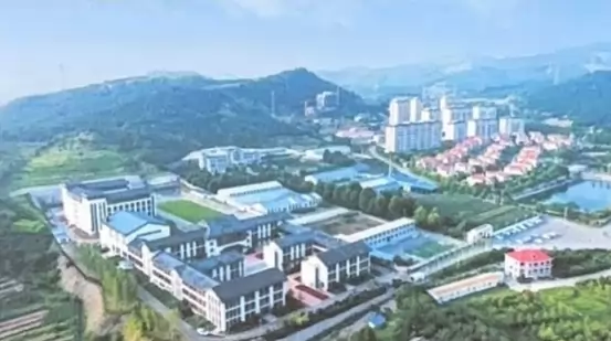 大连瓦房店市太阳谷小学