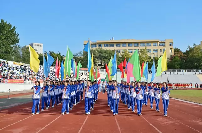 青岛大学附属中学