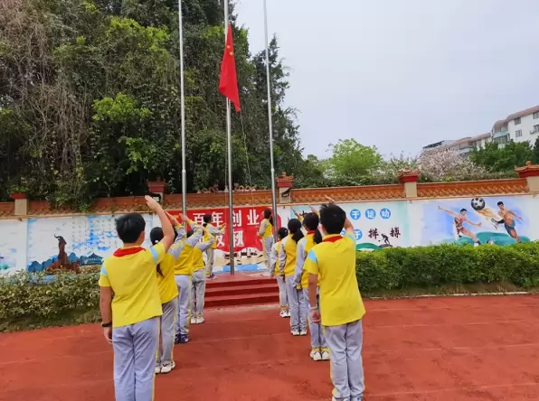 广州市白云区诚美实验小学