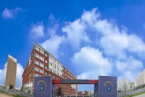 2025年青岛恒星高级中学招生简章(招生计划+收费标准)
