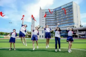 2025年泉州市洛江区外国语学校小学部招生简章(招生计划+收费标准)