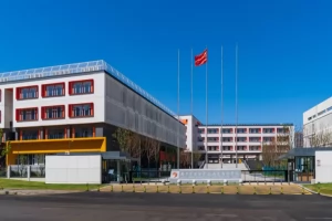 2025年南京雨花外国语学校小升初招生简章(招生对象+收费标准)