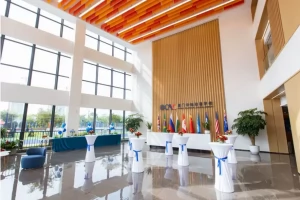 2025年厦门市集美区华锐双语学校招生简章(招生计划+收费标准)