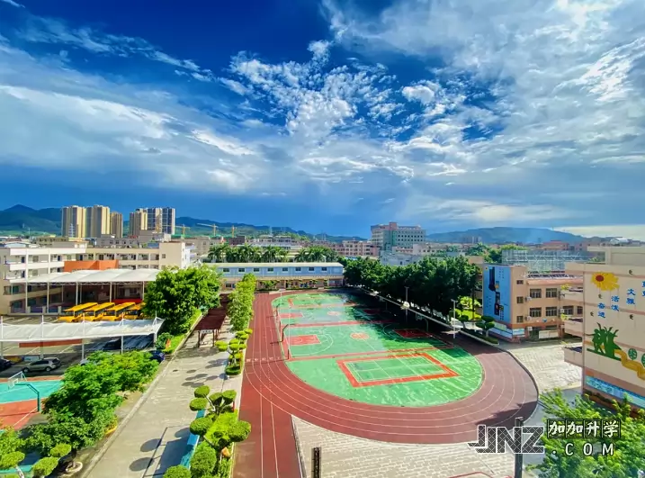 东莞市谢岗振华学校