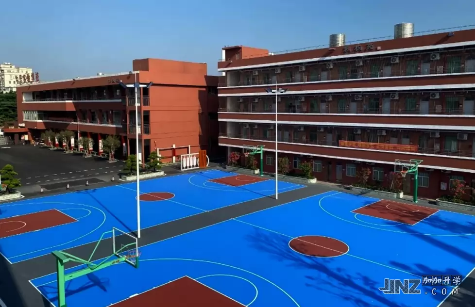 东莞市东城中坚实验学校3