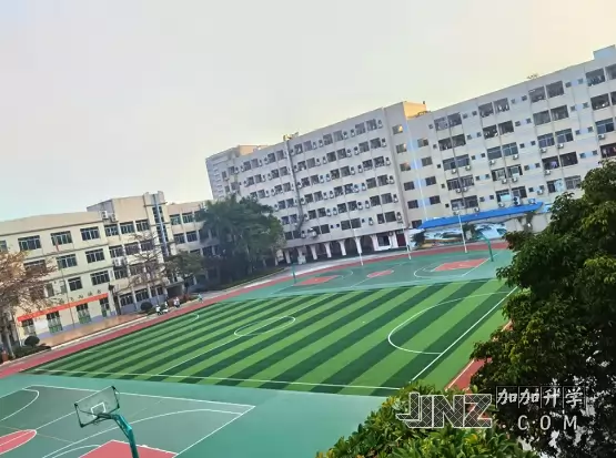 东莞市虎门汇英学校