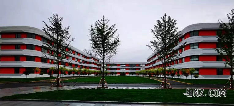 大连海华高级中学2