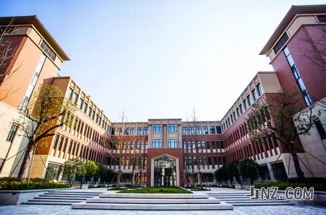 杭州市余杭区育海外国语学校2