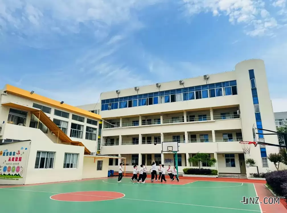 台州市黄岩区九峰学校2