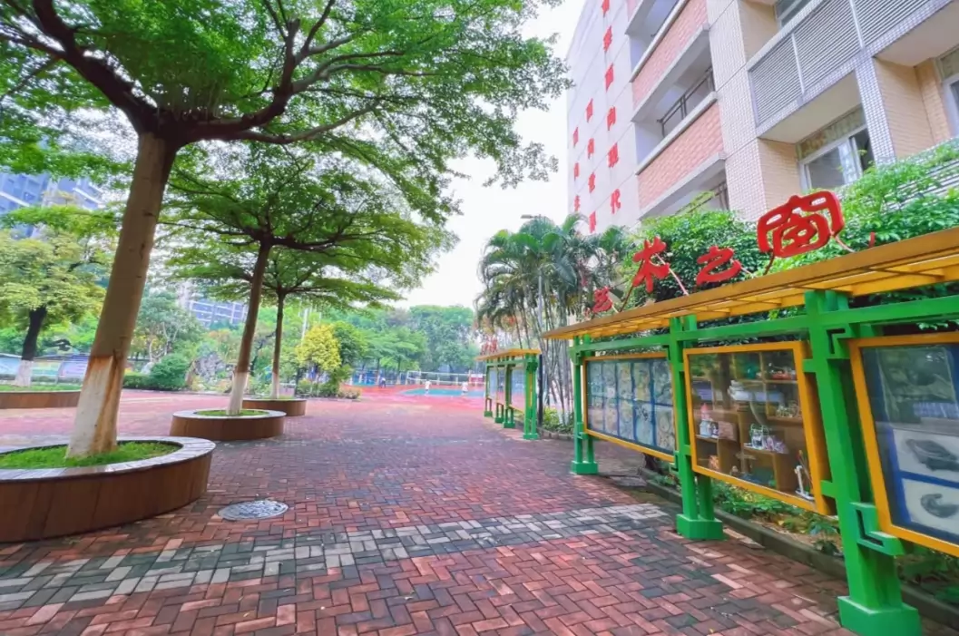 东莞市松山湖南方外国语学校4
