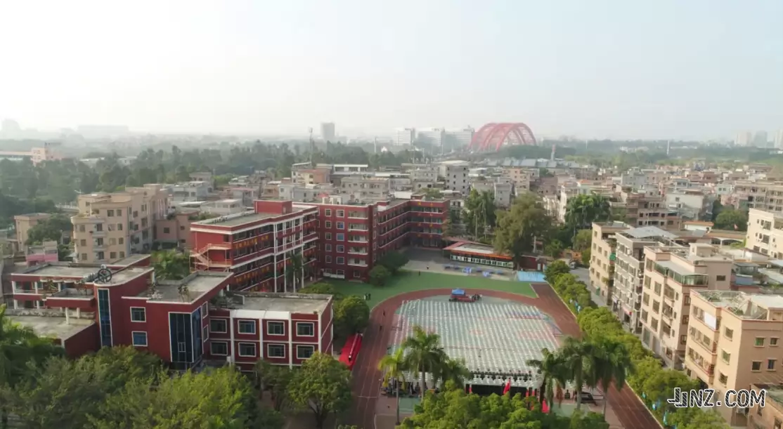 东莞市万江长鸿学校
