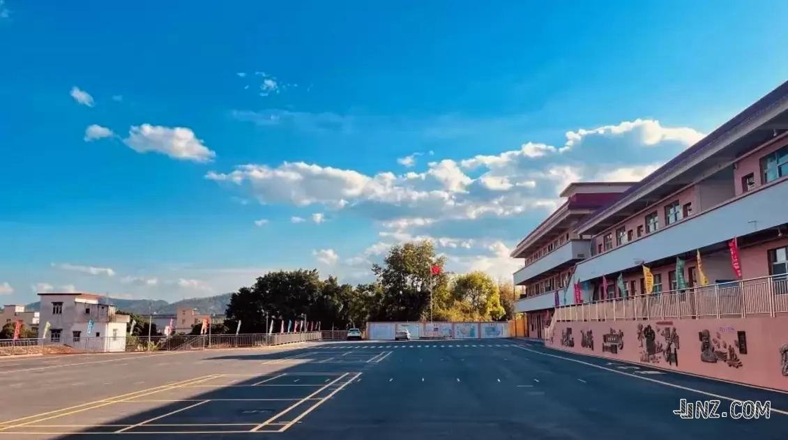 东莞市常平嘉盛实验小学4