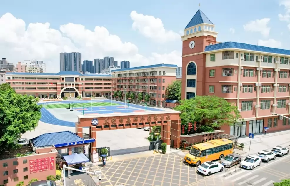 东莞市嘉晖外国语学校5