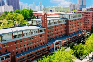 大连艺术学院附属高级中学收费标准(学费+住宿费)