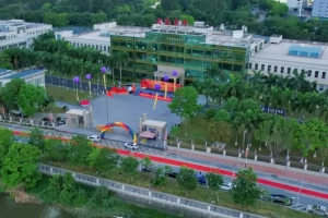 东莞市北辰高级中学收费标准(学费+住宿费+伙食费)